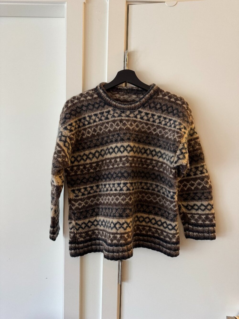 VINTAGE FAIRE ISLE PATTERN SWEATER PREOWNED